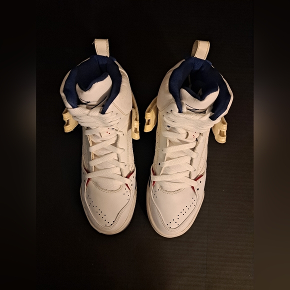 Nike Air Jordan Flight 45 High Sneakers Size 6Y - Picture 1 of 16